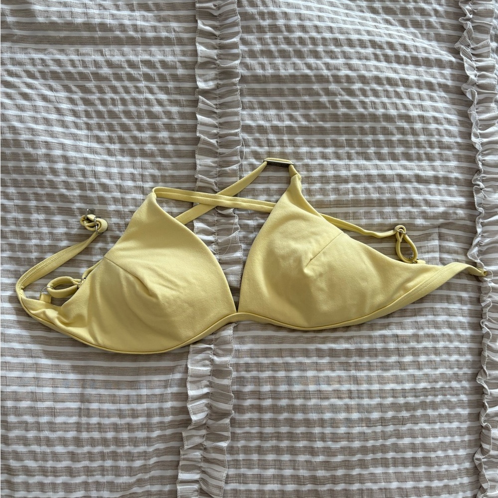 Bombshell Sportswear Light Yellow Sports bra - Picture 5 of 5